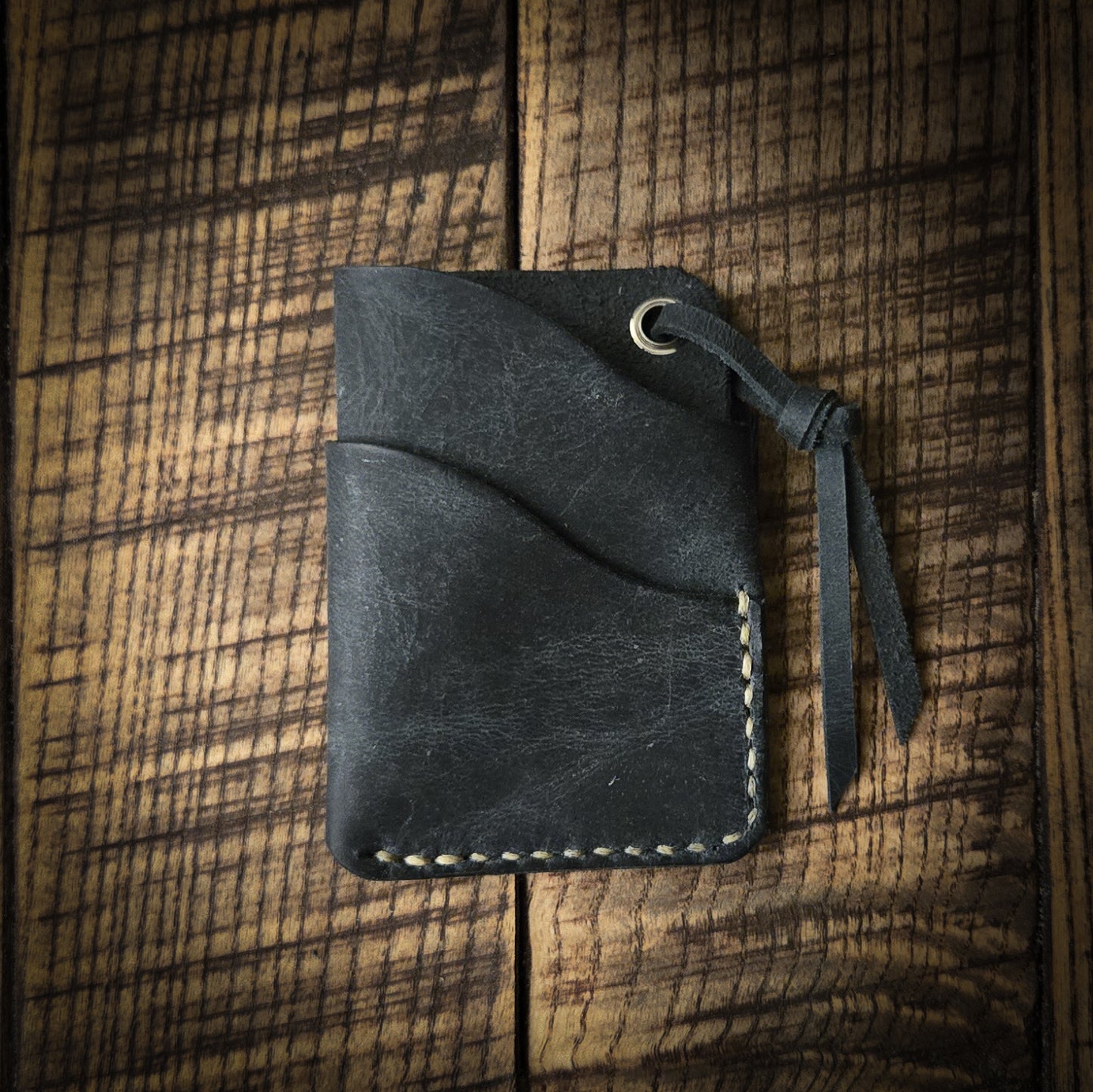 Wekusko Wallet (Antique Black)