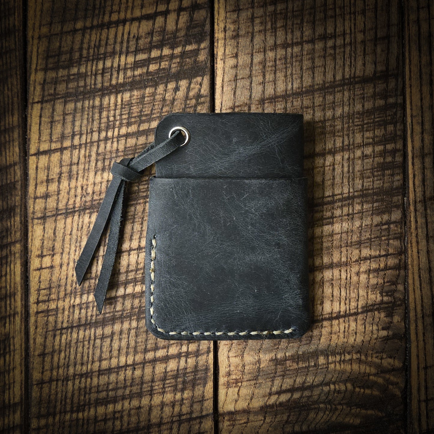 Wekusko Wallet (Antique Black)