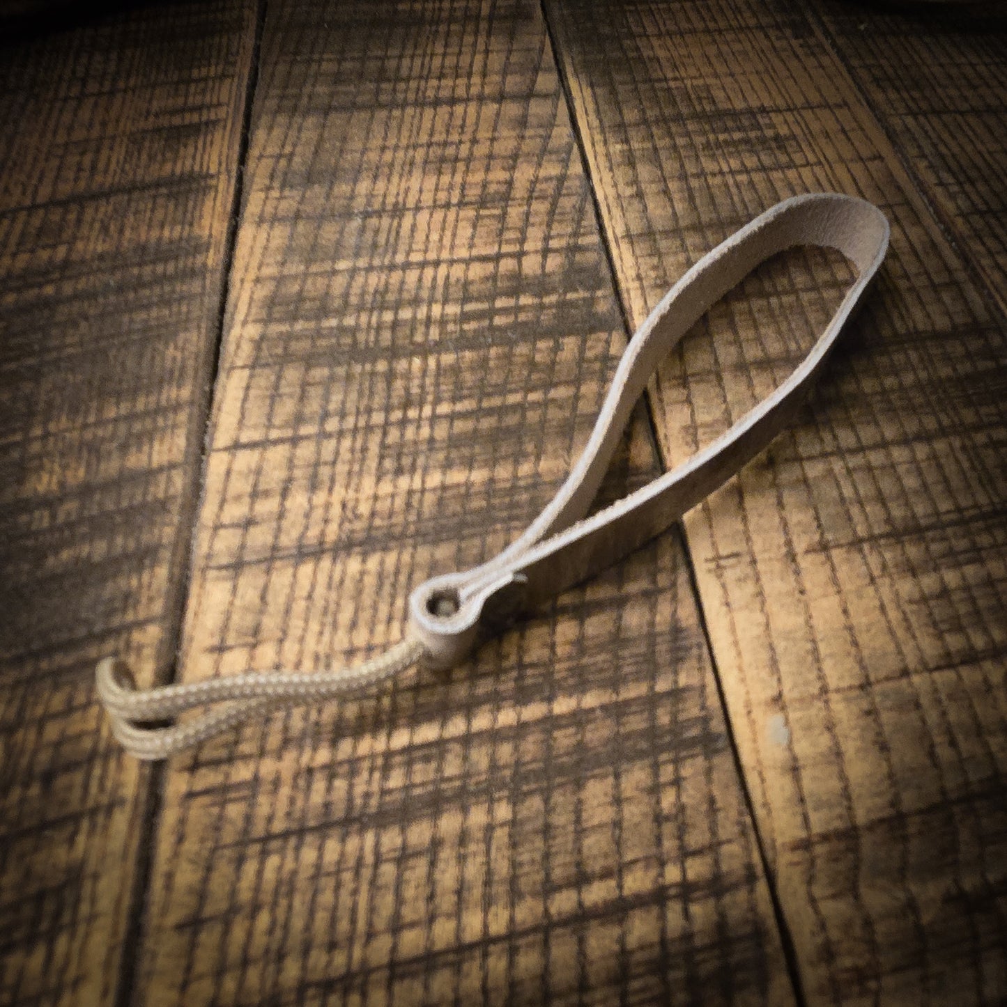 Wristlet (Dusk Brown)