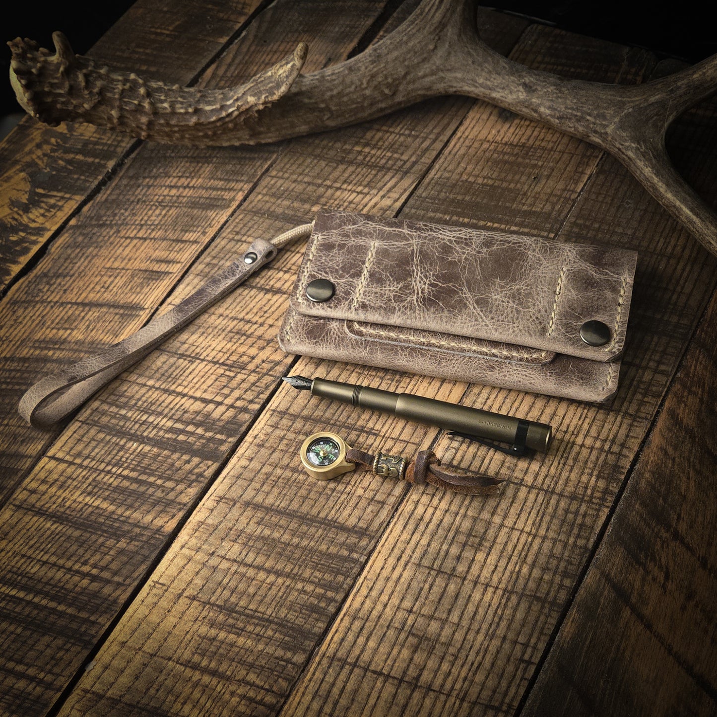 Wristlet (Dusk Brown)