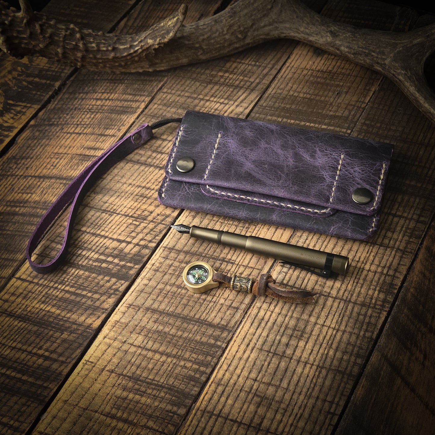 Wristlet (Frosted Plum)