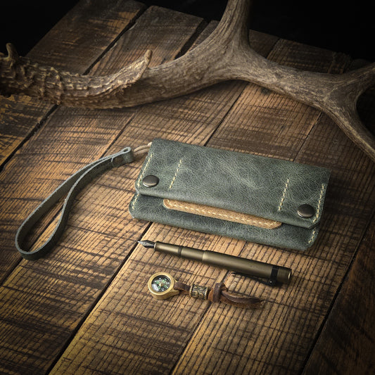 Wristlet (Sage Green)