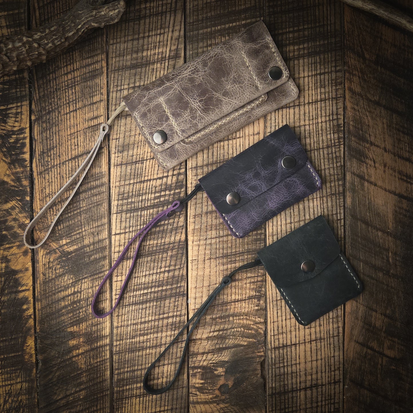 Wristlet (Frosted Plum)